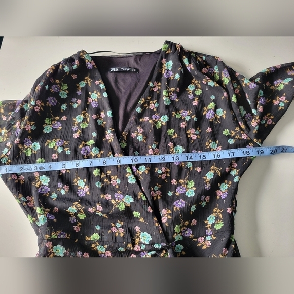 Zara Surplice Neck Floral Print Balloon Sleeve Mini Dress Black Size S - Picture 10 of 14